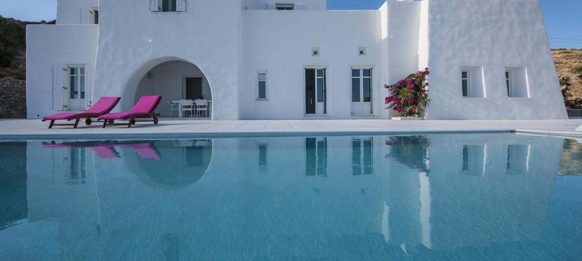 Paros